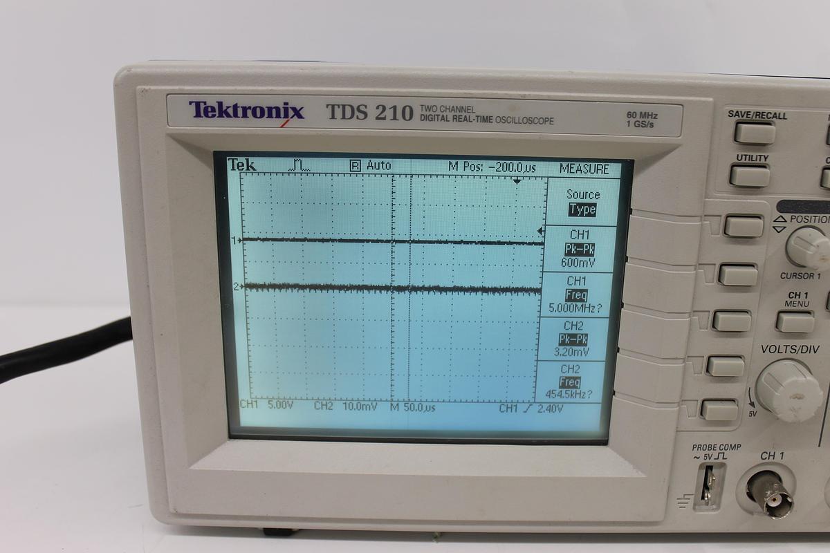 Used Tektronix TDS 210 60MHz Digital Oscilloscope TDS210