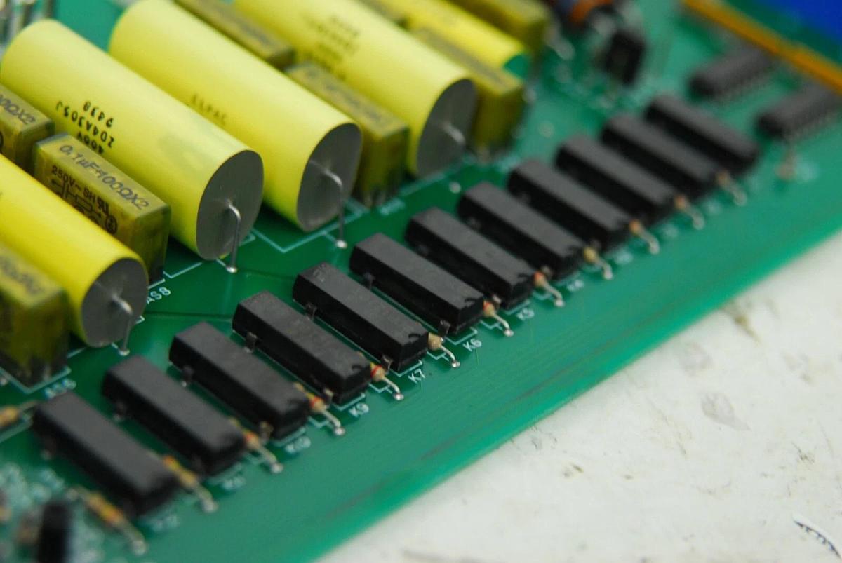 Used Beckman Coulter Liquid Scintillation Relay/Power Board 00500702 (Beckman LS6500)