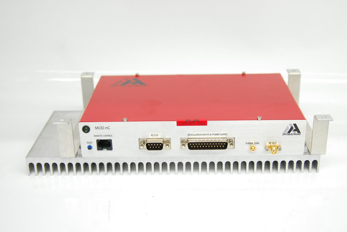 Used AA Opto-Electronic MOD6C-B4DB2510k410k-3070SA-VIS AOTFnC-VIS-TN 1105 Modulator