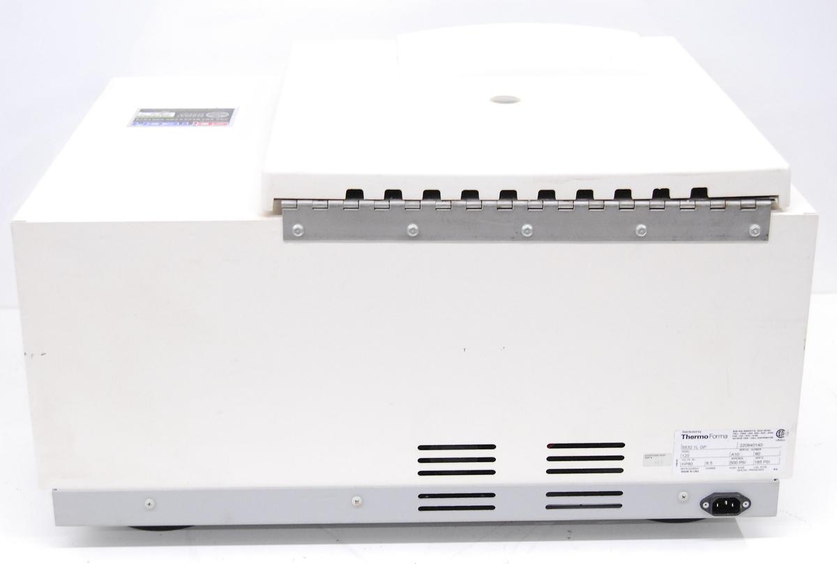 Used Thermo Forma Fisher 5532 1L GP Refrigerated Benchtop Centrifuge W/ 243 Rotor