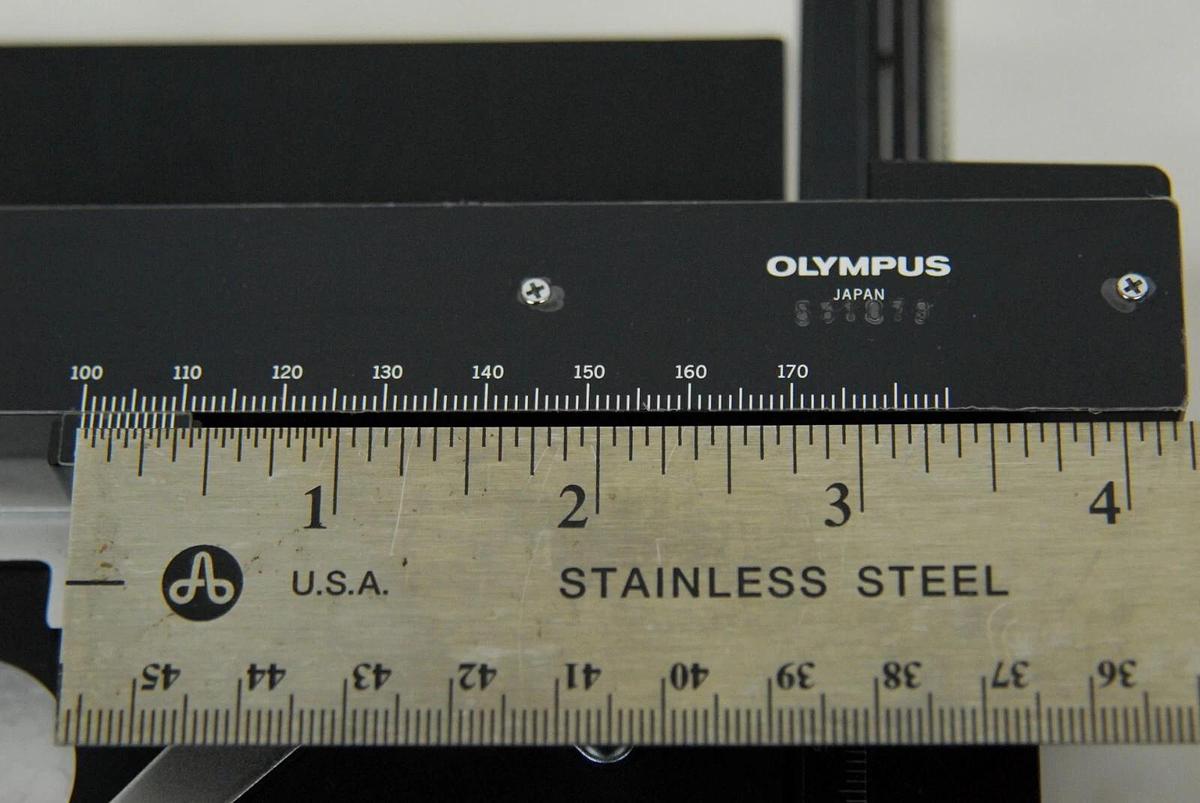 Used Olympus Spectra-Tech X-Y Stage W/ Clip, Stage Mount (0047-172D IR-Plan)