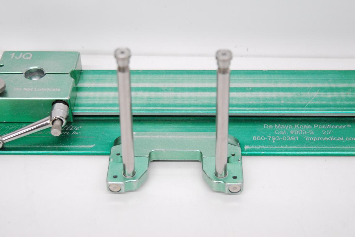 Used Innovative Medical Products (IMP) De MAYO KNEE POSITIONER #803-S 1JQ