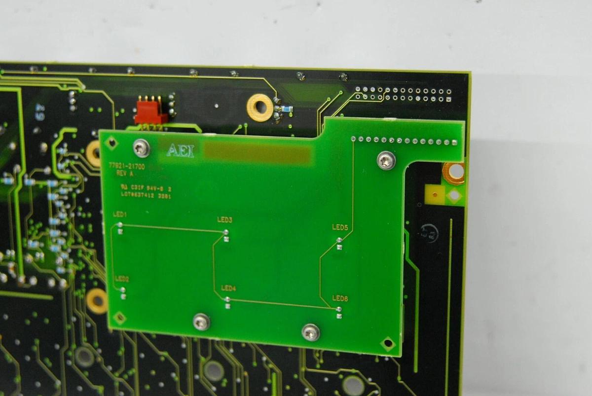 Used HP 77921-21300 QWERTY Board W/ 77921-40040 Button Assembly (Sonos 5500)