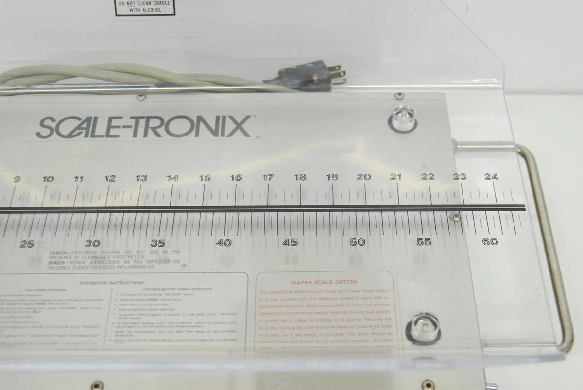 Used Scale-Tronix 4800 Pediatric Scale W/ Acrylic Cradle