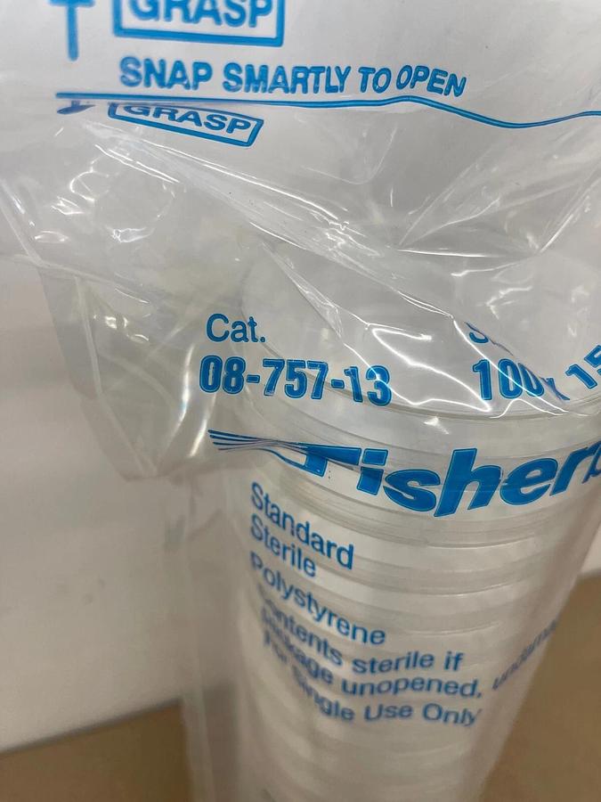 Used Fisherbrand 08-757-13 Petri Dish 100 x 15mm - 20 Pack