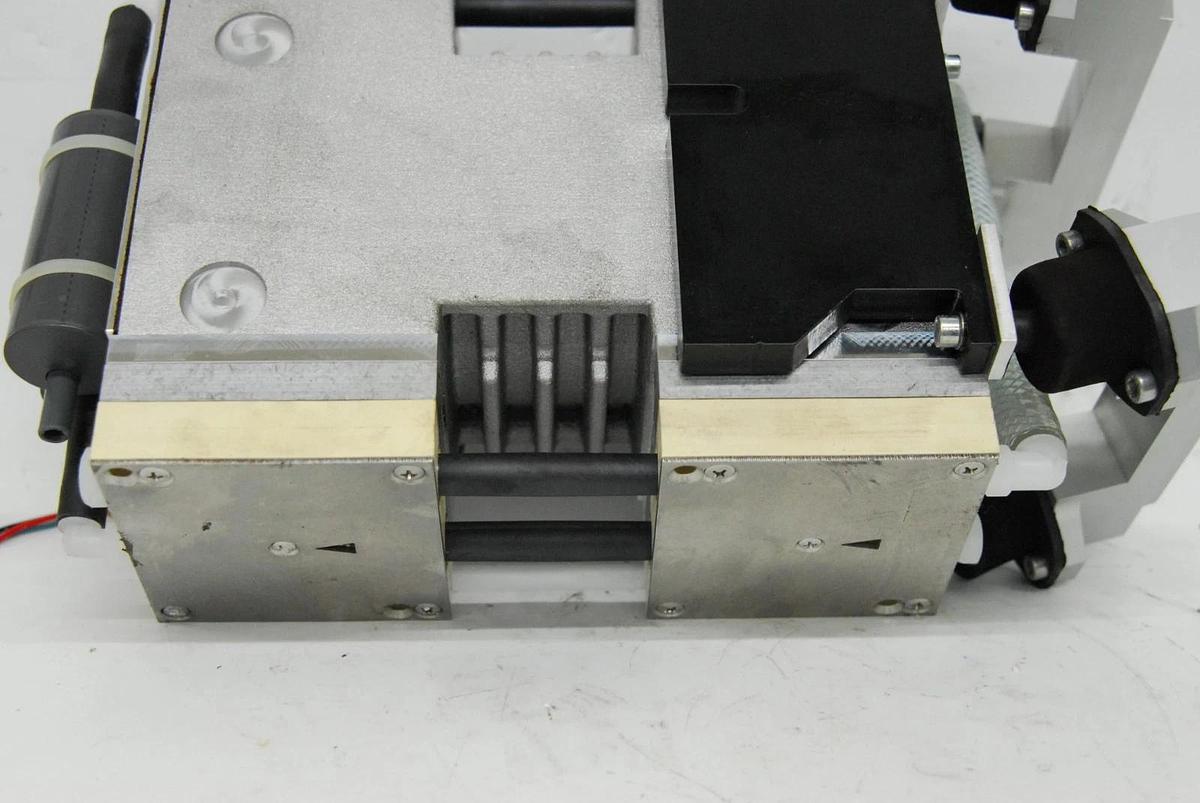 Used KNF PJ29444-940.5 24VDC +50kPa (0.5 bar) Diaphragm Vacuum Pump