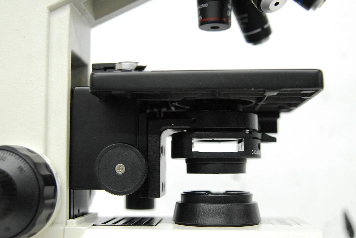 Used Labomed CX L Binocular Microscope W/ 4/10/40/100x Semi Plan Achro Objectives