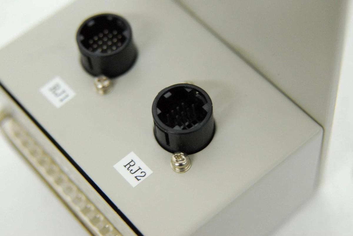 Used Rigaku Ultima-III - Filter Holder/Incident Slit Box Communication Adapter