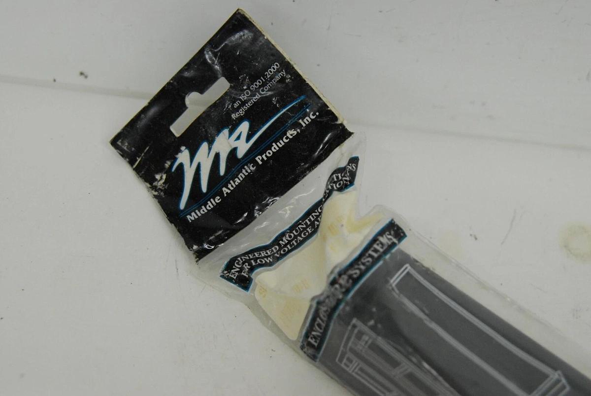 Used Middle Atlantic SL-1 1u Security Rack Panel 19"