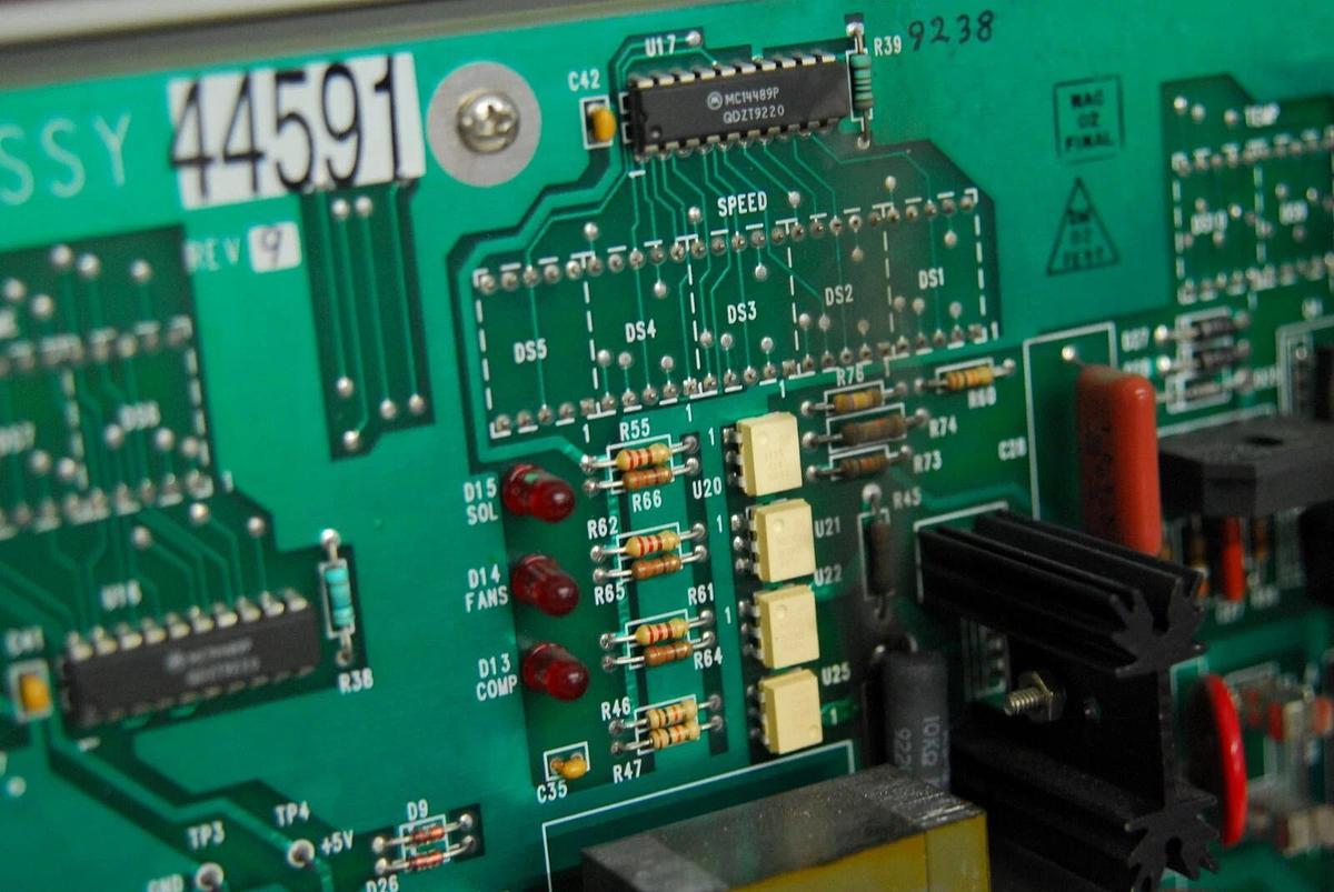 Used IEC 44951 Control Panel (from IEC Centra MP4R Centrifuge)