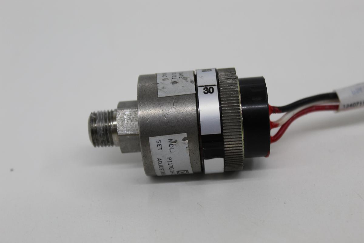 Used Whitman Controls P117G-3H-C12L-DIS Stainless Steel Pressure Switch