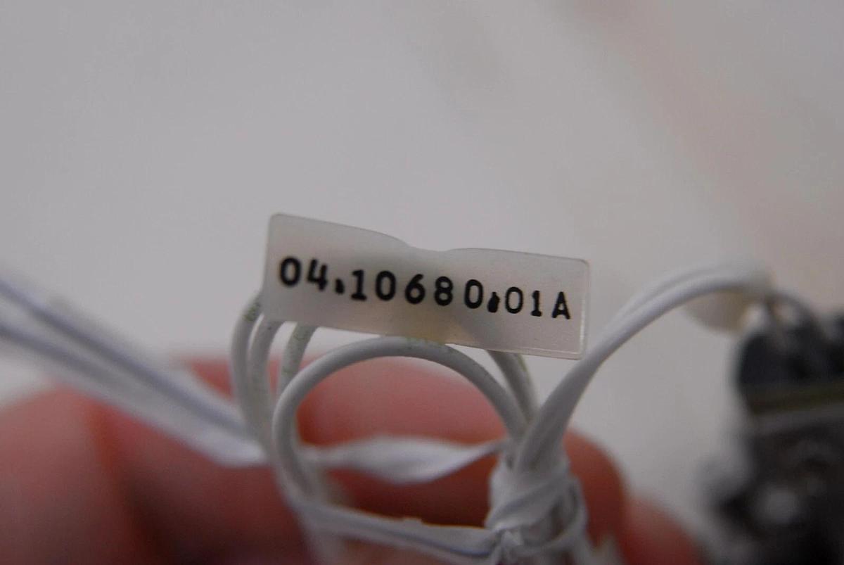 Used Becton Dickinson FACSCalibur - Lot of Cables -