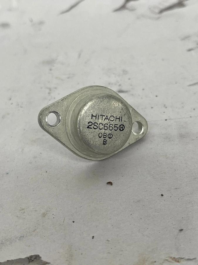 Used Hitachi 2SC665 "Original" transistor