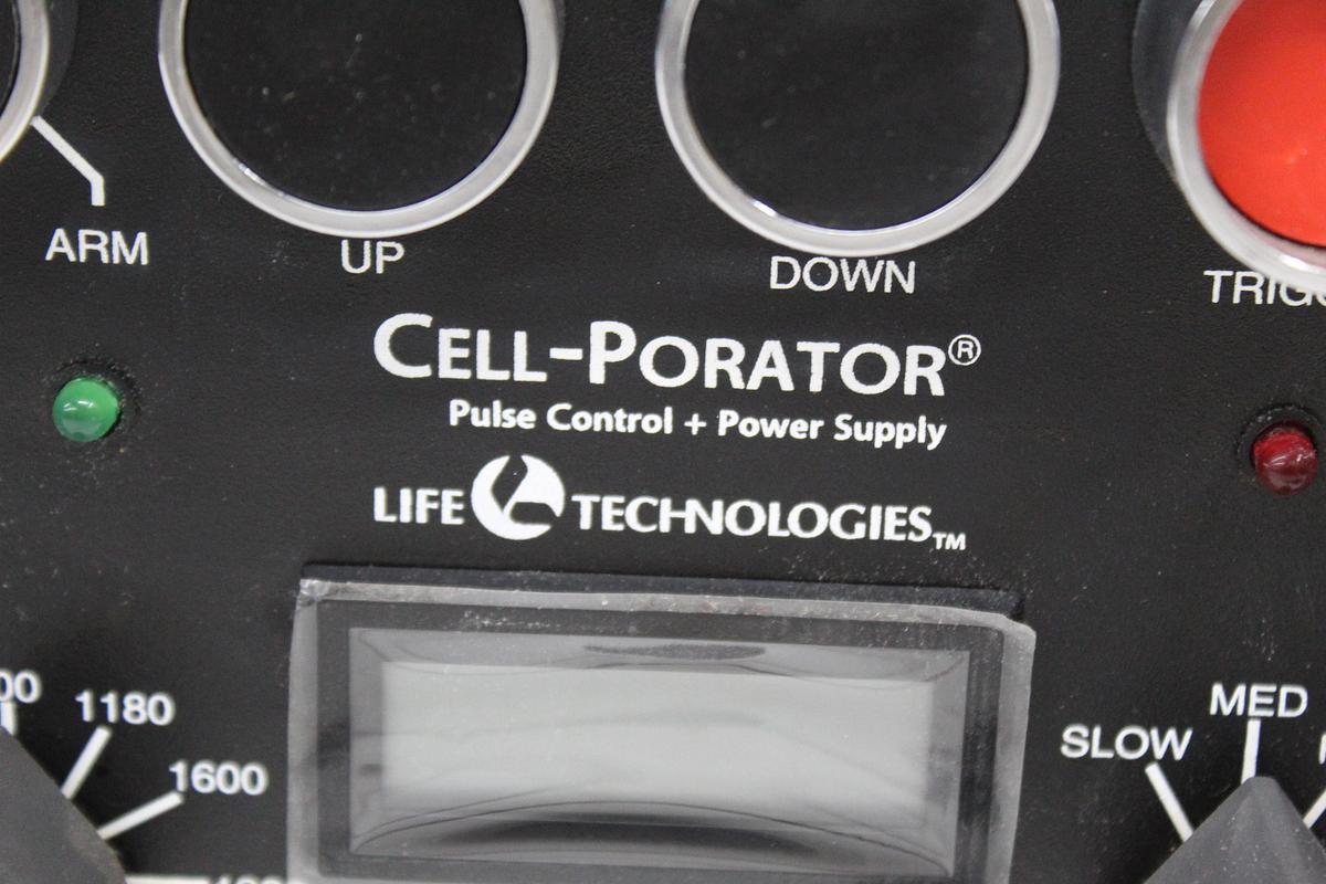 Used Gibco BRL Life Technologies Cell-Porator 11604 Pulse Control w/ Power Supply