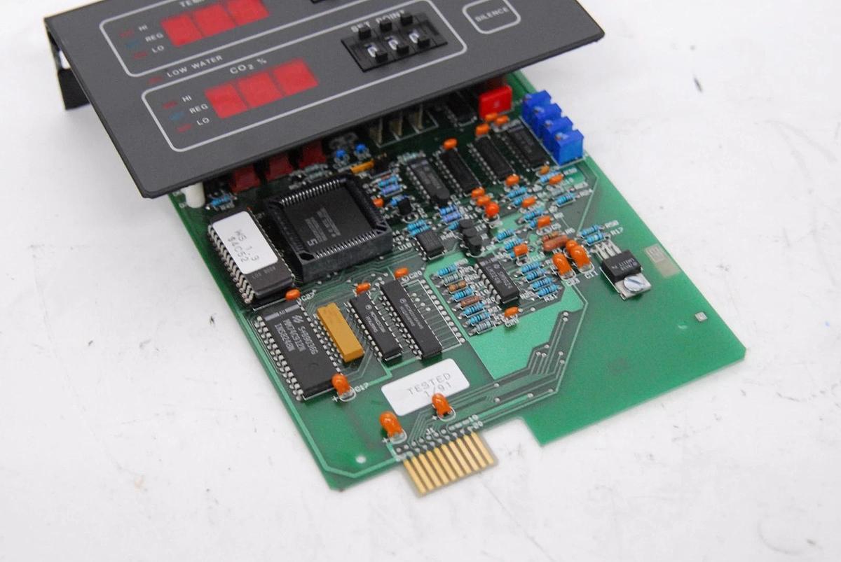 Used Hotpack Model 740 C02 Incubator - 10-5030-068 Control Board Panel