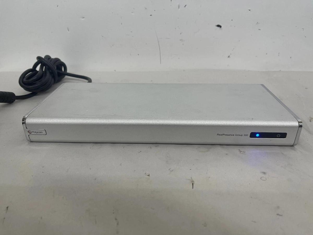 Used Polycom 2201-64752-001 RealPresence Group 300 - TESTED