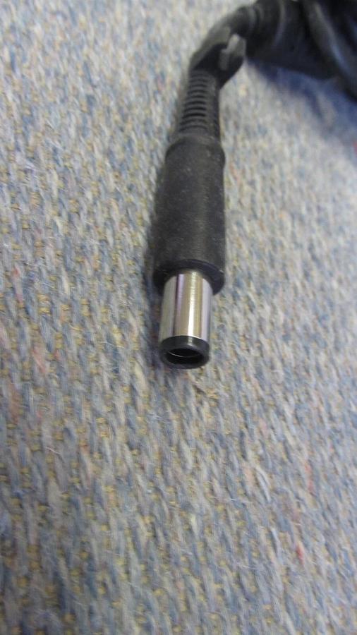 Used HP Laptop Charger AC  4.62A 90W ppp012d-s 608428-003 Lot of 2