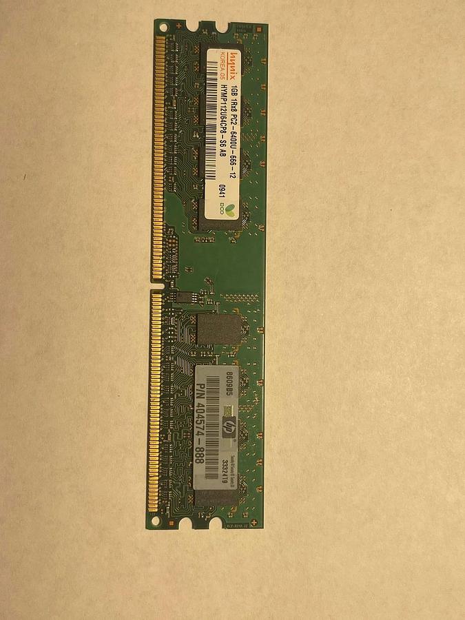 Used HP 404574-888 Hynix HYMP112U64CP8-S6 DDR2 1GB