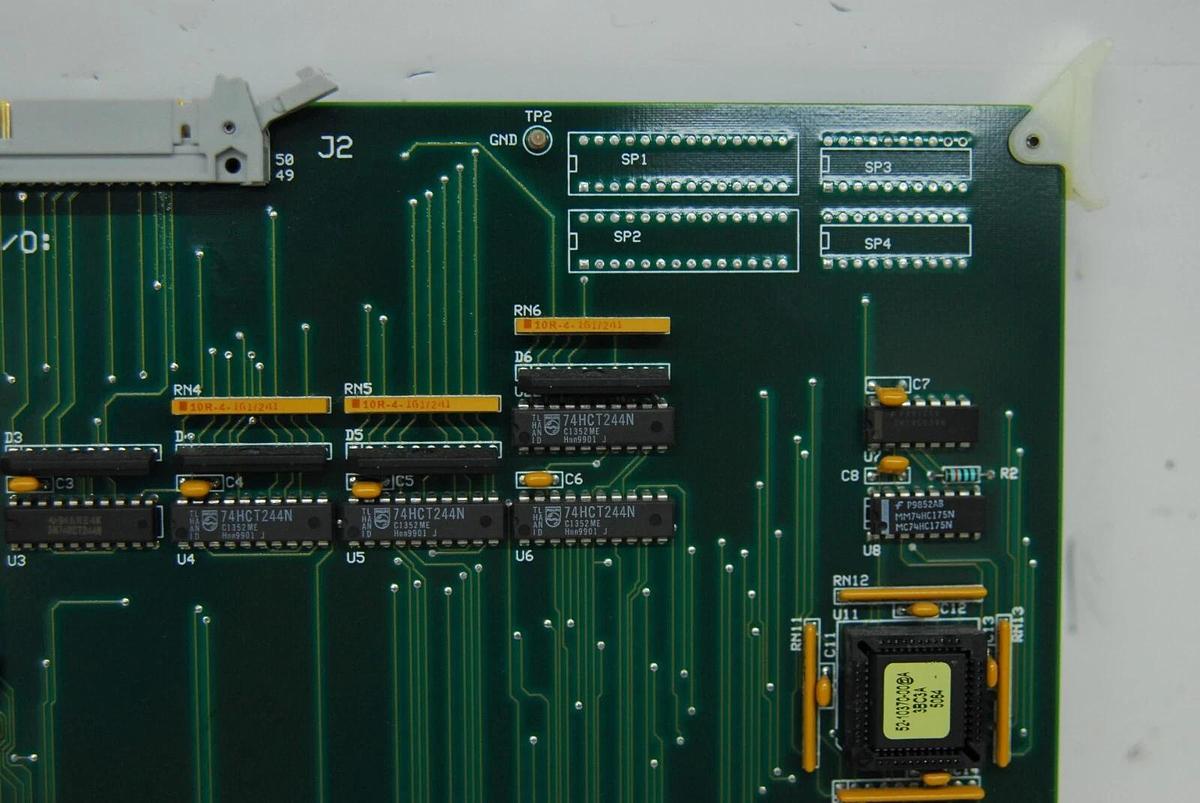 Used Becton Dickinson CCB FACSCAN/FACSORT 03-20085-03 REV: A Board (FACSCalibur)