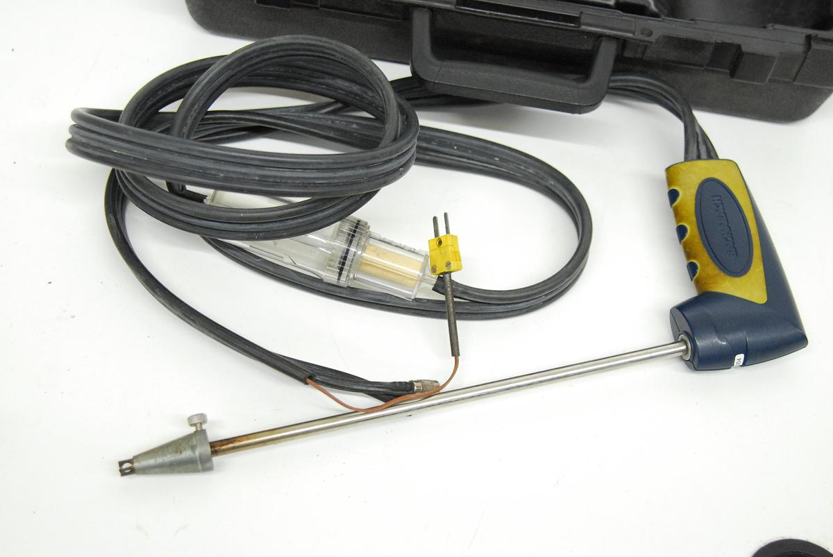 Used Bacharach Fyrite Pro Combustion Gas Analyzer