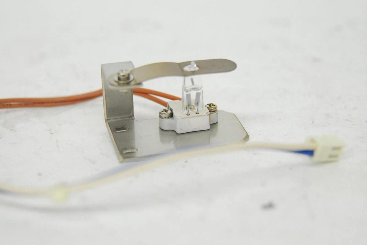 Used Shimadzu UV-1700 062-65005 Halogen Lamp W/ 206-67036 Leaf Spring - Lamp Assembly