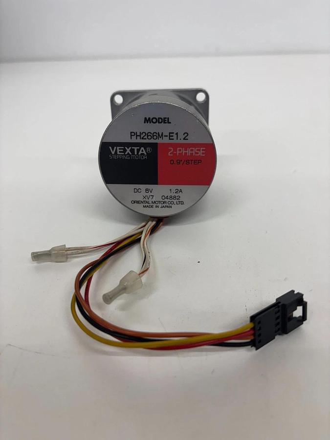 Used Vexta PH266M-E1.2 Stepping Motor 2 Phase 0.9 Degree