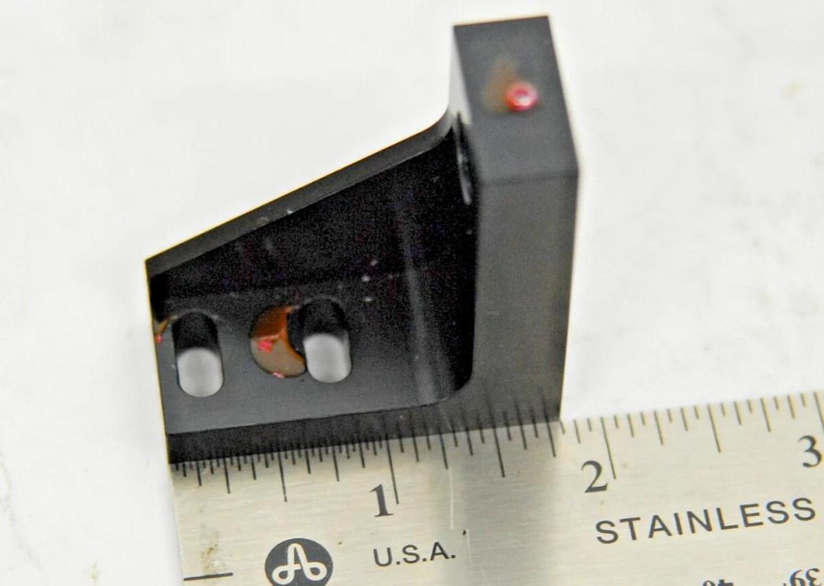 Used B. Halle λ/2 405nm Zero Half Waveplate Retarder