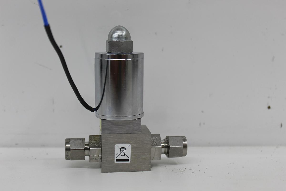 Used Aalborg PSV-5 Proportional Solenoid Flow Control Valve
