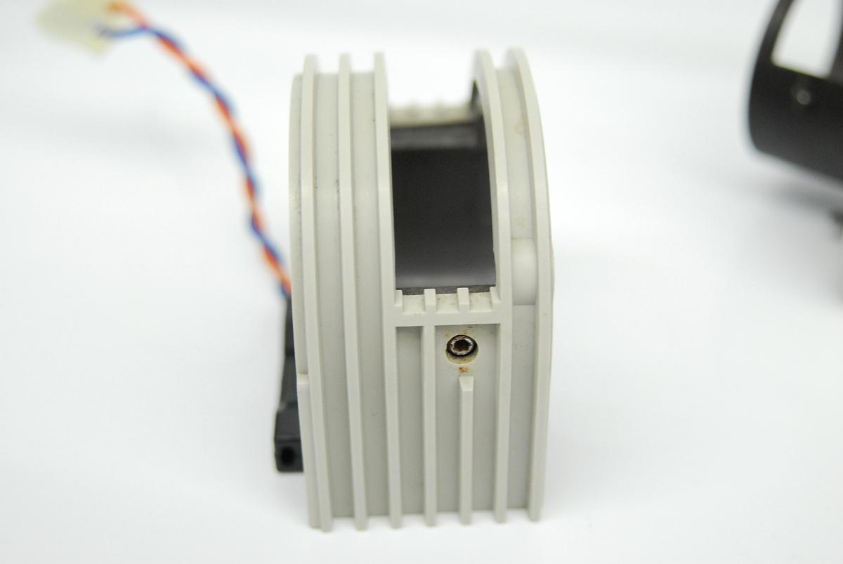 Used Nikon Halogen 12V 100W Lamp Housing W/ Mount (Optiphot-2)