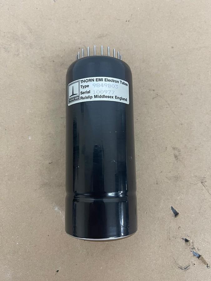 Used Thorn EMI Electron/Photomultiplier Tube 9849B03 (Beckman LS 5000TD)