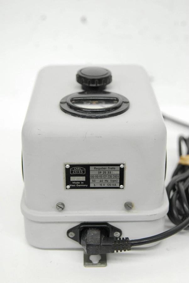 Used Zeiss 39 25 33 Microscope Power Supply  W/ 46 72 59, 46 80 19 Lamp Housing