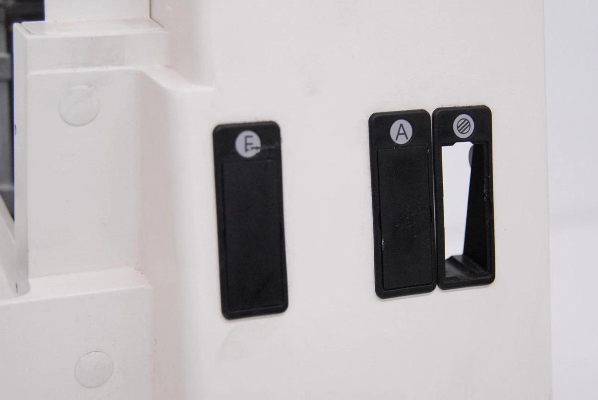 Used Zeiss Axiovert 200M - Body (No internal Parts)