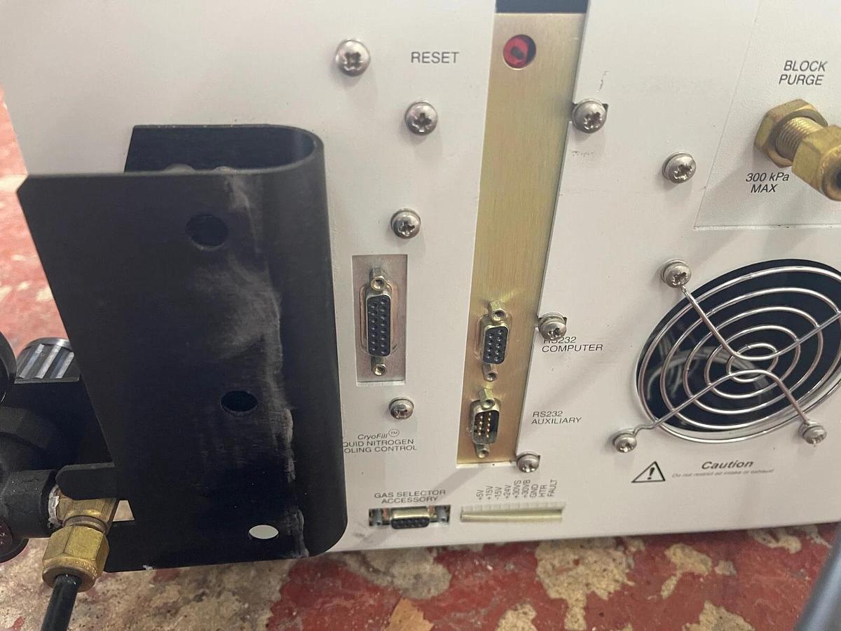 Used Perkin Elmer N5360021 PYRIS Diamond DSC W/ Intracooler 1P, GSA 7