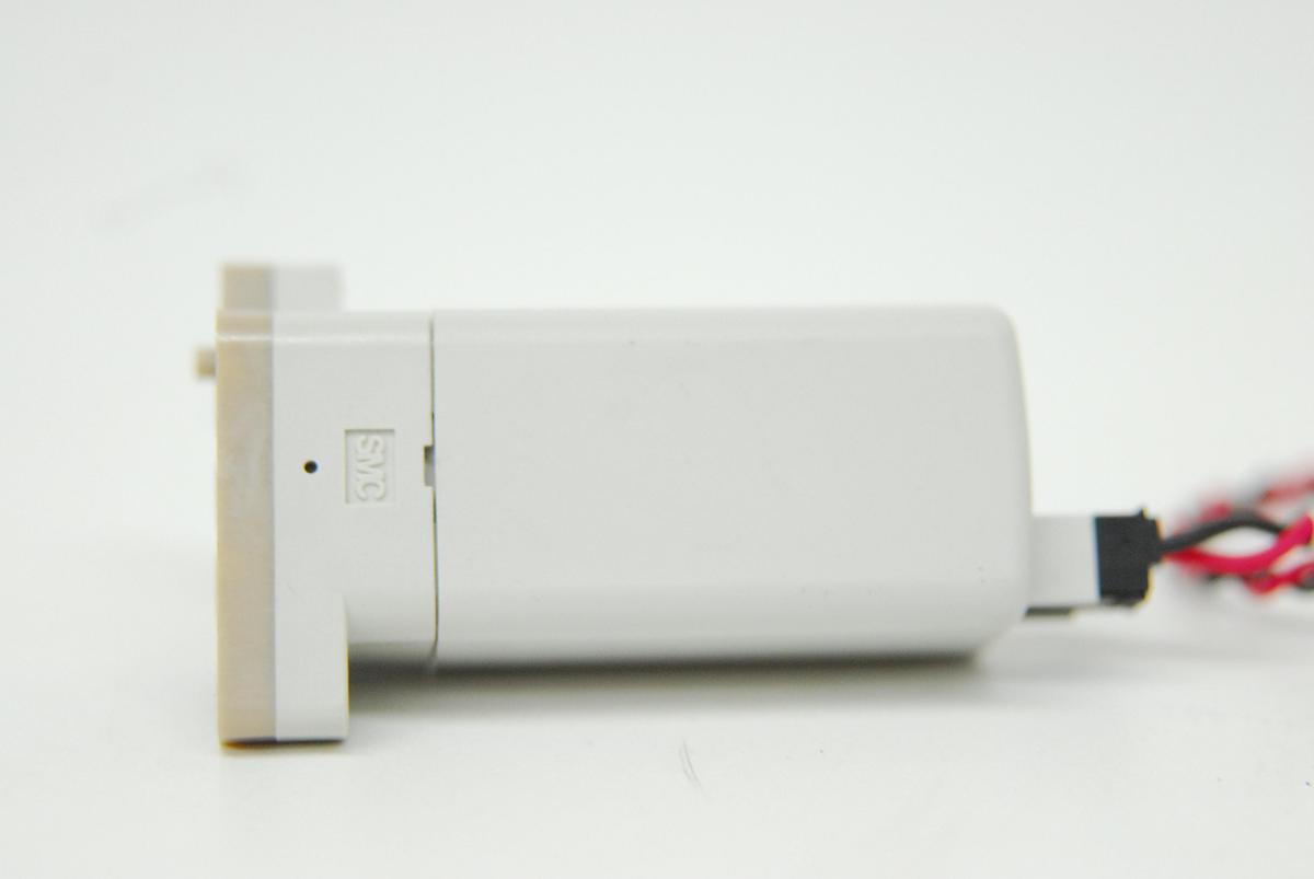 Used SMC LVM205RY-5CP-KOZ-Q Chemical Valve 2 Port (2m Diameter)