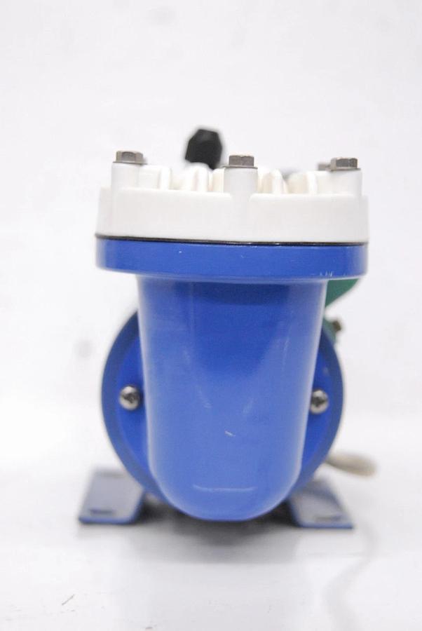 Used Iwaki AP-115AD3 100V Air Pump