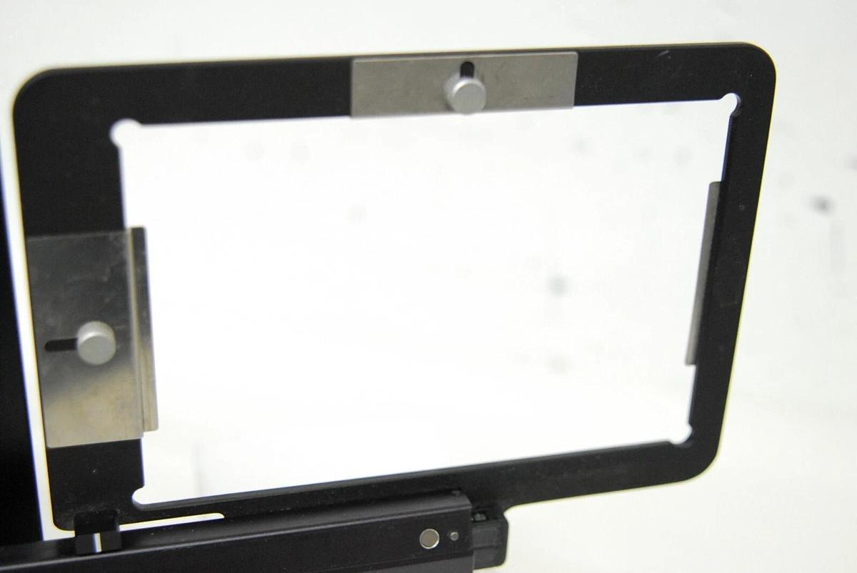 Used Nikon Attachable X/Y Mechanical Stage Specimen Holder (Diaphot)