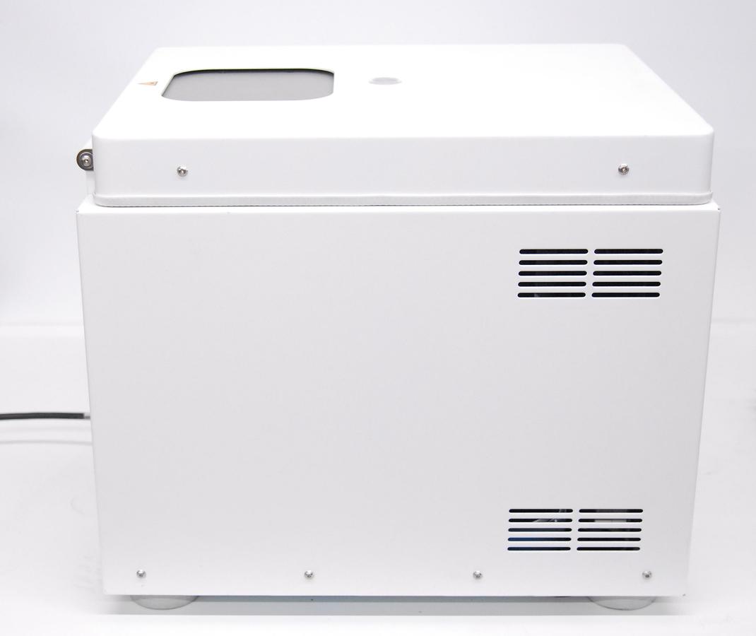 Used Hettich ROTINA 380 Robotic Automated Benchtop Centrifuge W/ 3722-R Rotor, 3730-R/2 Buckets