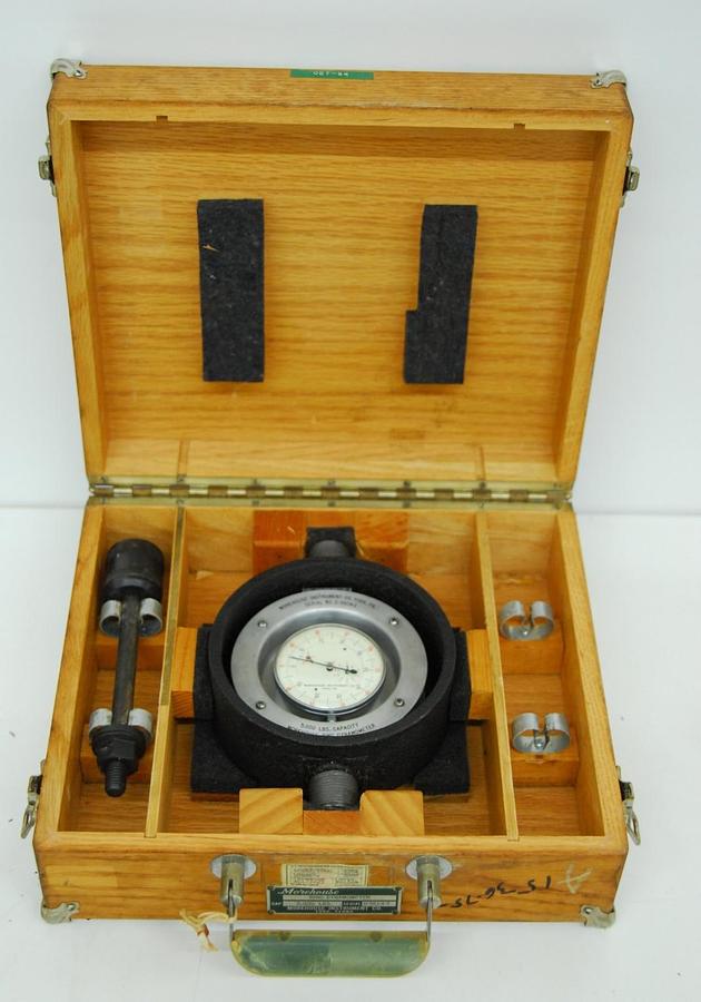 Used Morehouse 5000 LB Capacity Ring Dynamometer - Missing Rod