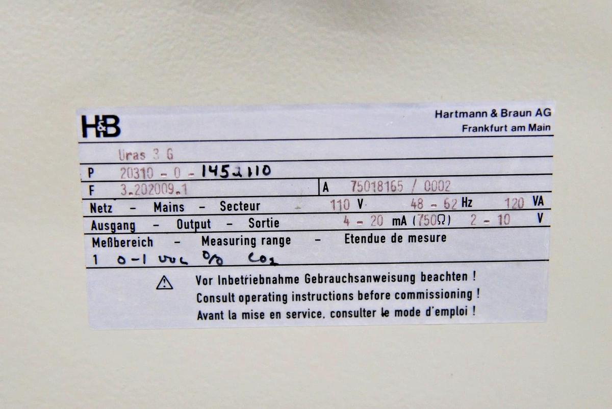 Used H&B  URAS 3 G Gas Analyzer C02 (Hartmann and Braun) - Read Description