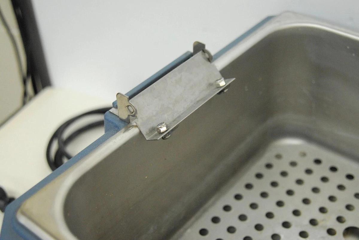Used Fisher Scientific IsoTemp 210 Water Bath - TESTED