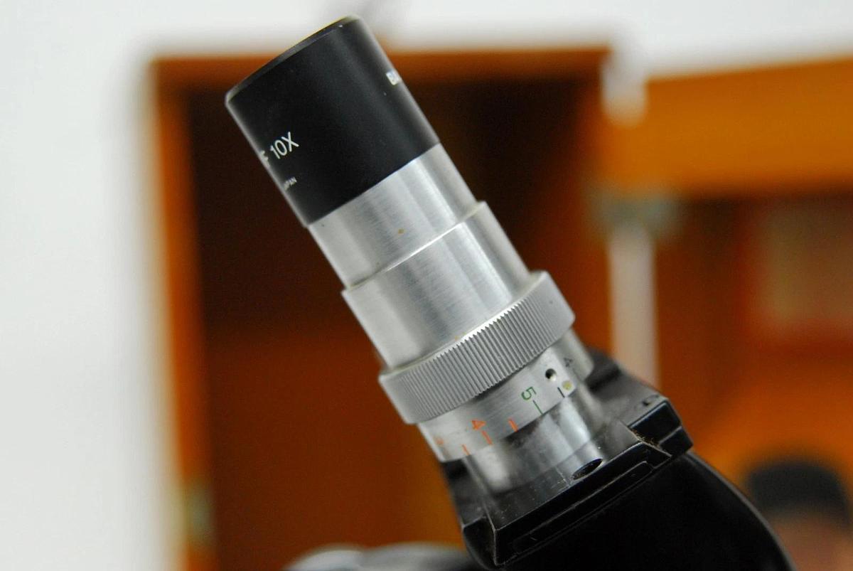 Used Vintage Bausch & Lomb Binocular Microscope W/ 43x/97x Obj/Case/WF 10X Eyepieces