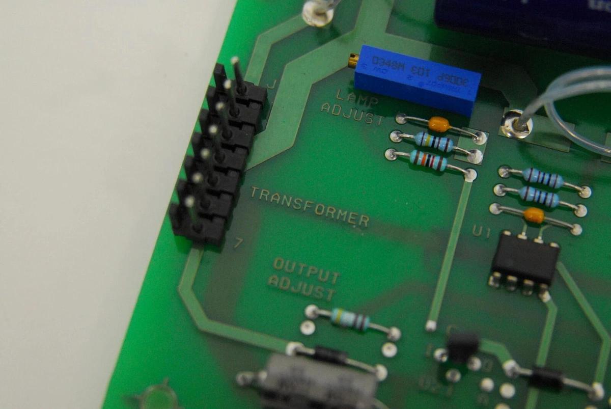 Used 333182-604-4 SPEC 20+ Analog Board - Thermo Spectronic 20+