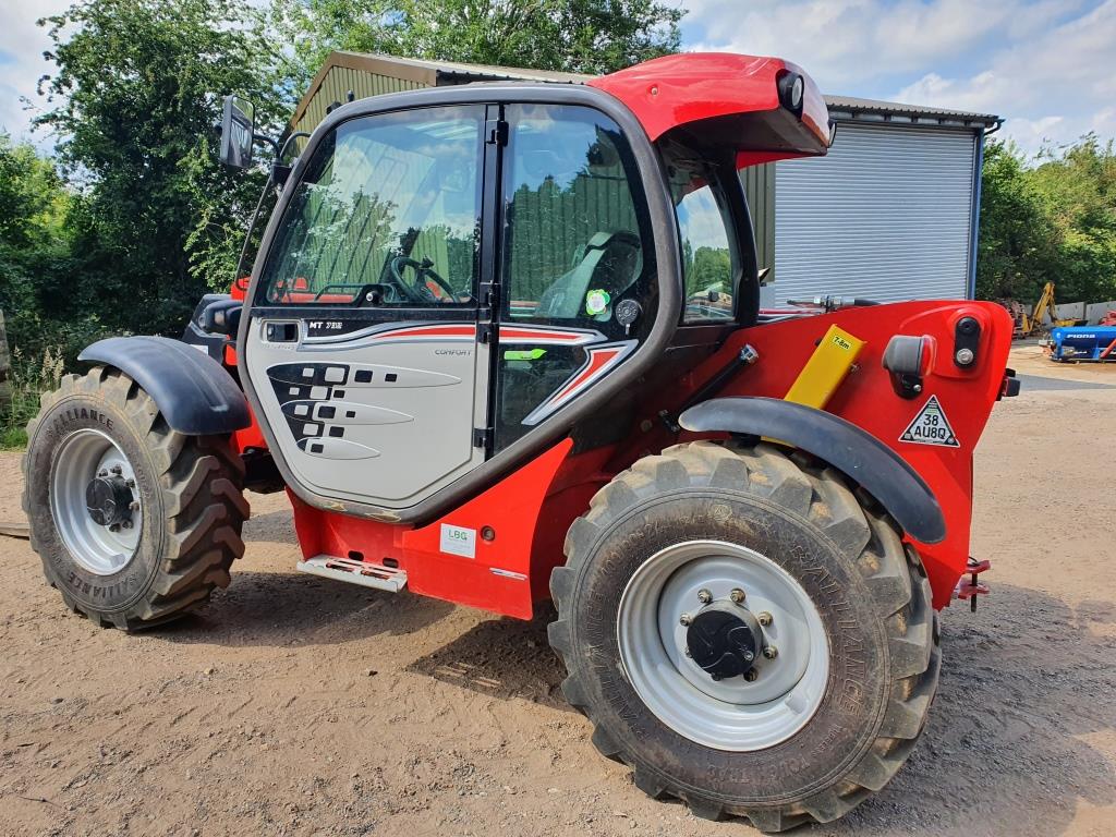 Used Manitou MT732 Comfort Telehandler