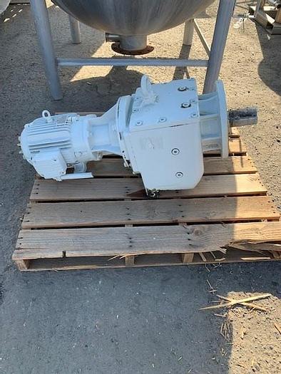 Used 1971 Lee 1,000 Gal Stainless Steel Jacketed Mix Kettle W/ Sickle Agitator