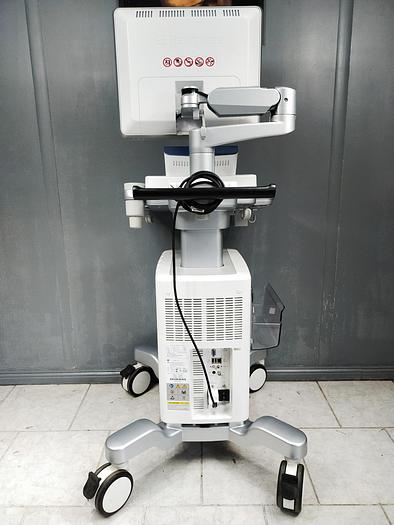 Gebraucht GE Vivid T8 Ultraschallsystem für Herz- und Gefäß-Ultraschall mit Kardio Sonde SW: R1.0.7