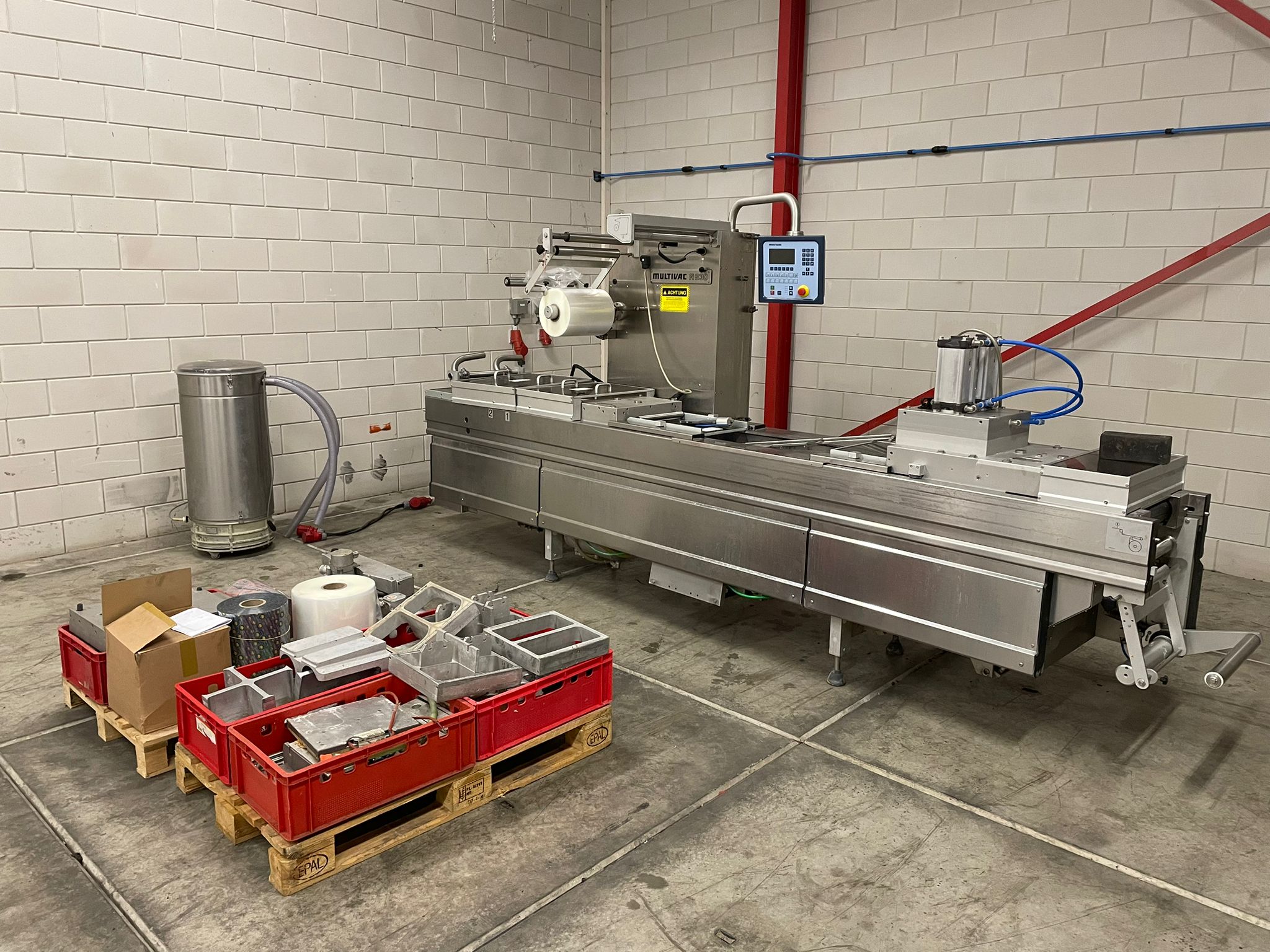 Used Multivac R230 thermoformer