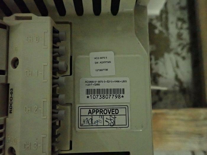 Used ABB ACS800-01-007-3 AC Drive w/ Control Panel CDP312R