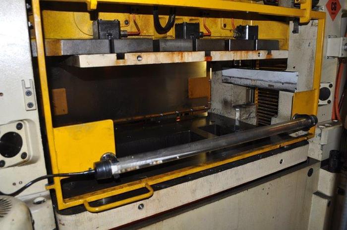 Used 1995 BRUDERER 220/2-4000