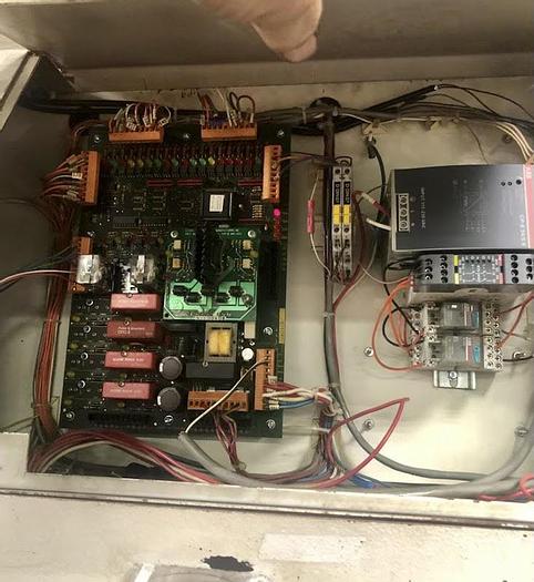 Used 110"(2.80M) LAWSON MODEL MC VIII GUILLOTINE CUTTER