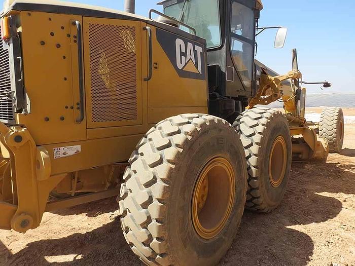 Used 2008 CATERPILLAR 14M